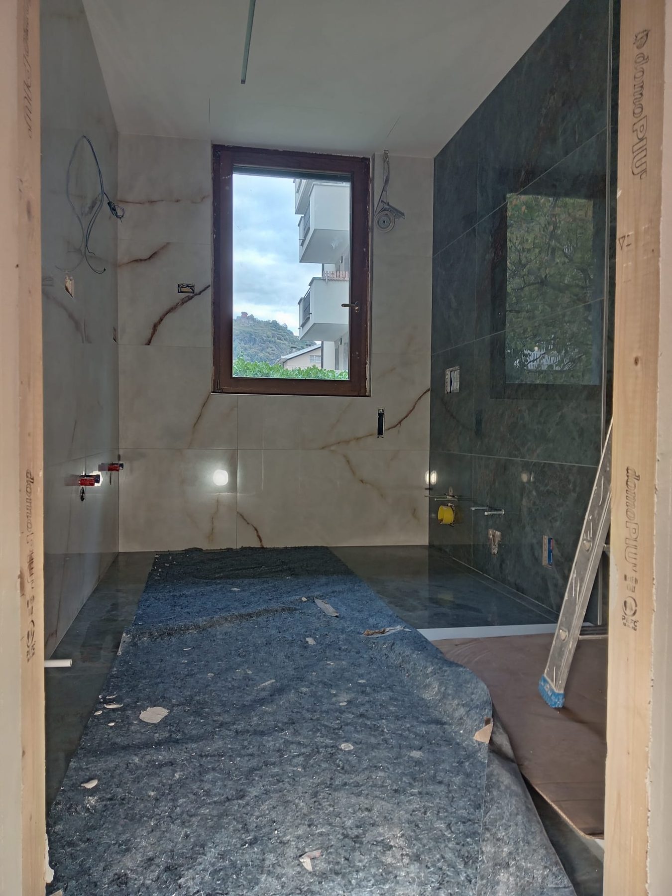 Bagno effetto marmo